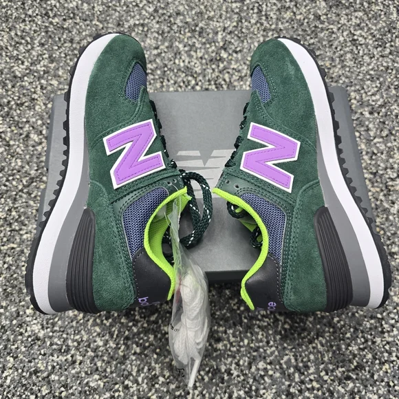 New Balance Green and Purple Sneakers - Picture 5 of 7